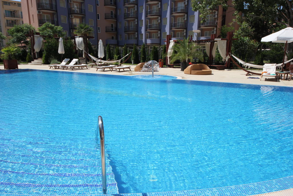 Menada Harmony Suites Apartments Sunny Beach Exterior photo