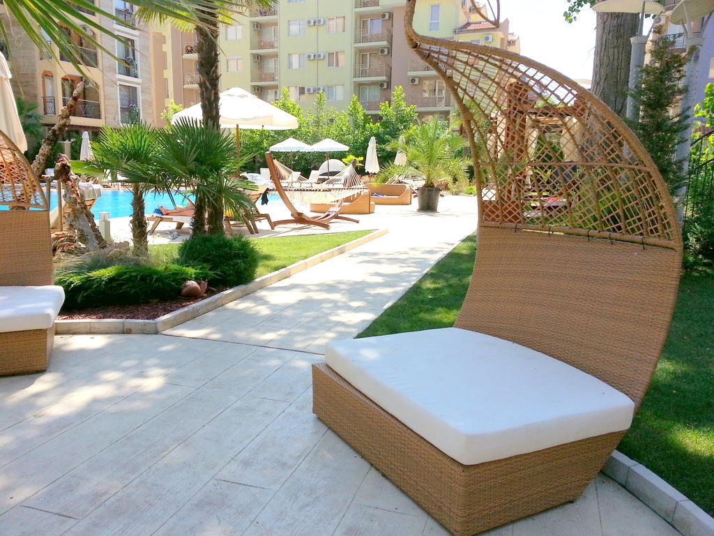 Menada Harmony Suites Apartments Sunny Beach Exterior photo