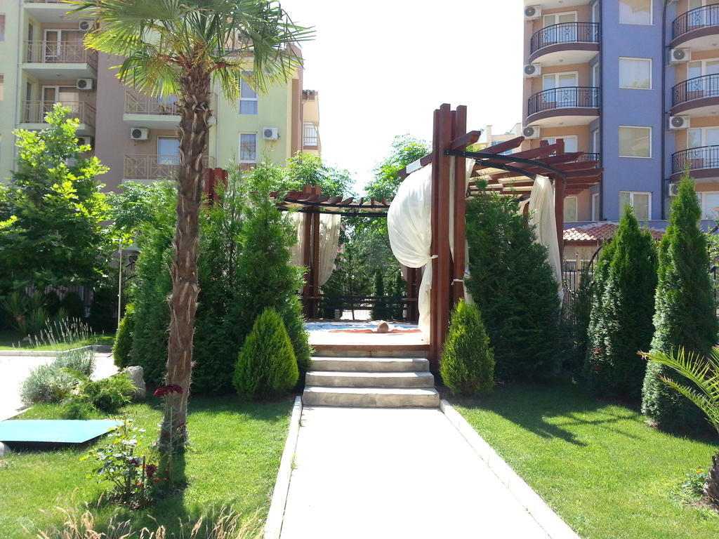 Menada Harmony Suites Apartments Sunny Beach Exterior photo